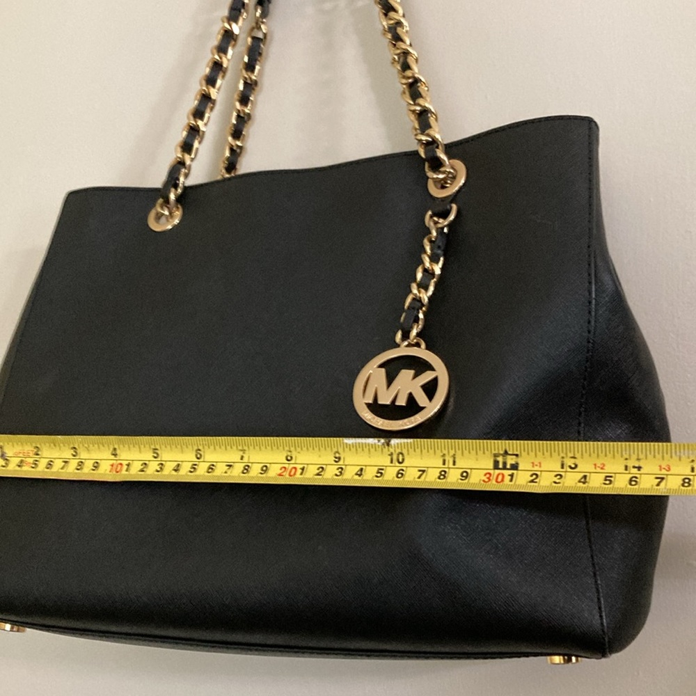 Michael Kors Chain Shoulder Handbag - Picture 14 of 16